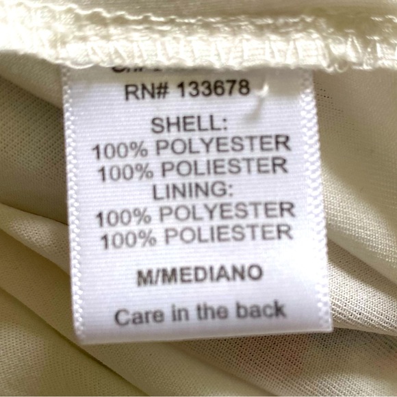 LOVE TREE FLIRTY FLORAL PRINT 3/4 SLEEVE ROMPER SIZE MEDIUM 🌟EUC🌟 - Picture 13 of 16